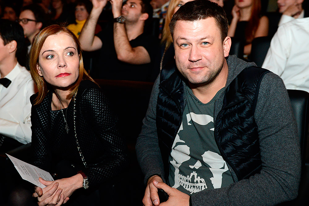 Актриса Екатерина Семенова и режиссер Михаил Довженко перед премьерой фильма «Sex, кофе, сигареты» в концертном зале «Барвиха Luxury Village»