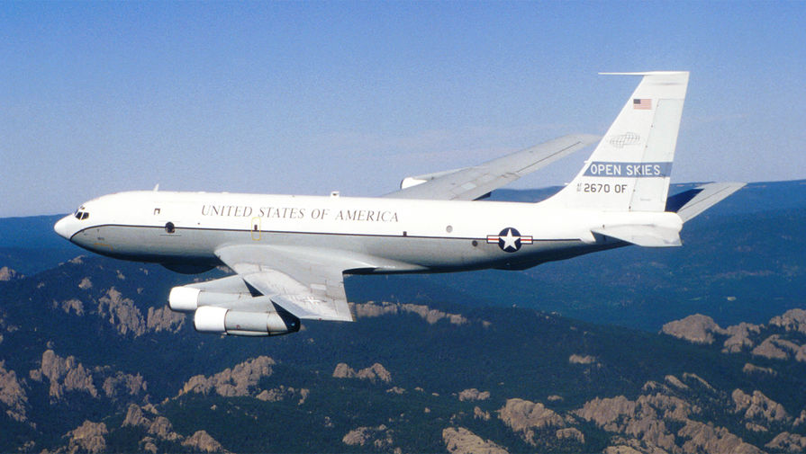 Самолет Boeing OC-135B