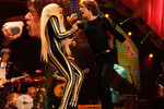 Леди Гага и Мик Джаггер во время совместного выступления в Нью-Джерси, США, 2012 год
