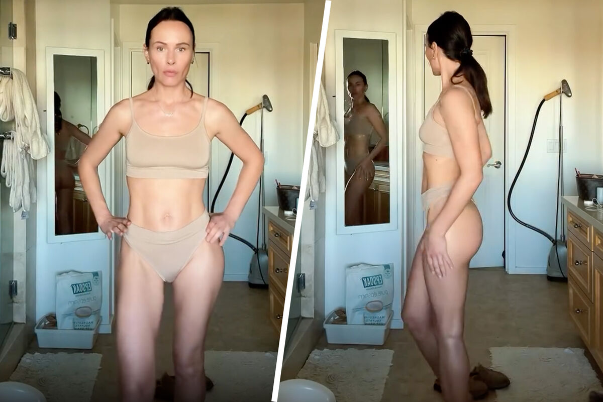 Спущены трусики 