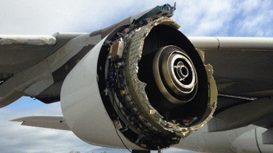Reuters: в США работник аэропорта погиб, попав в турбину самолета