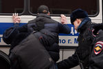 Задержания сторонников Вячеслава Мальцева на Манежной площади