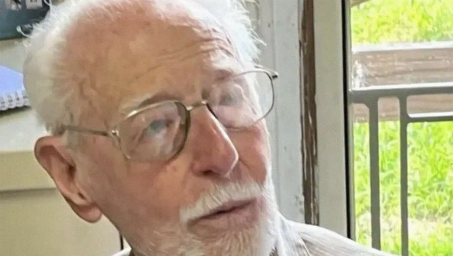 102-летний ветеран ходит на работу и отказывается выходить на пенсию