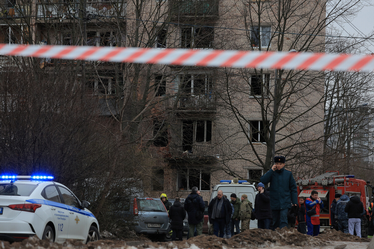 В Петербурге увеличилось число пострадавших после попадания БПЛА в жилой дом  - Газета.Ru | Новости