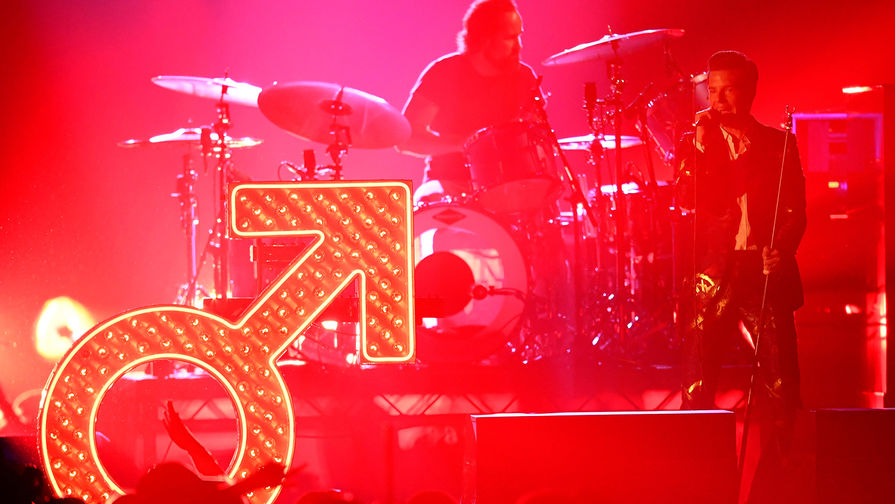 Группа The Killers во время выступления на&nbsp;MTV Europe Music Awards в&nbsp;Лондоне, 12&nbsp;ноября 2017&nbsp;года
