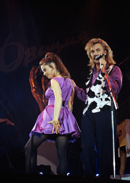 Игорь Николаев и Наташа Королева во время выступления, 1993&nbsp;год