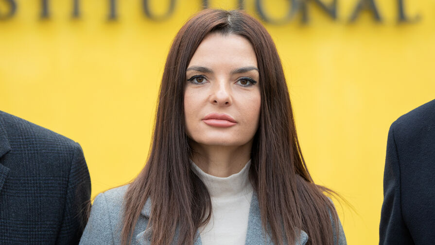 Гуцул заявила, что в аэропорту Кишинева задерживали ее советников