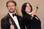Певица Билли Айлиш и музыкант Финнеаса О'Коннелл получили «Оскар» за песню What Was I Made For? к фильму «Барби» 