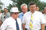 2000 год. Глава «Газпрома» Рем Вяхирев и губернатор Астраханской области Анатолий Гужвин