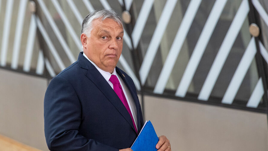 "В ногу или легкие": Европа решает, куда выстрелила себе санкциями против России