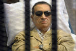 Хосни Мубарак в суде, Каир, 2012 год