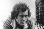 В академической среде Бернардо Бертолуччи считается последним из плеяды великих итальянских режиссеров. Он снял свой первый фильм в 1962 году, однако только картина 1970 года «Конформист» принесла ему большой успех. На фото: Бернардо Бертолуччи в Париже, 1972 год 