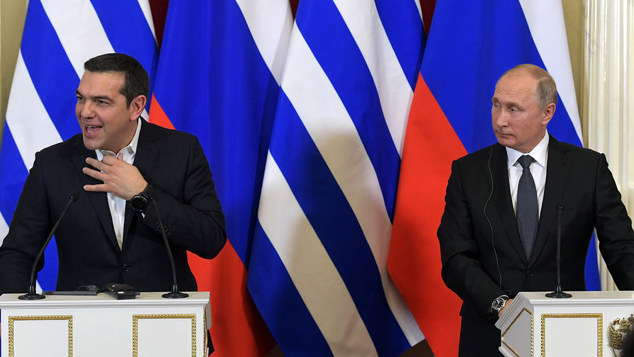 Президент России Владимир Путин и премьер-министр Греции Алексис Ципрас во время совместной пресс-конференции по итогам встречи, 7 декабря 2018 года