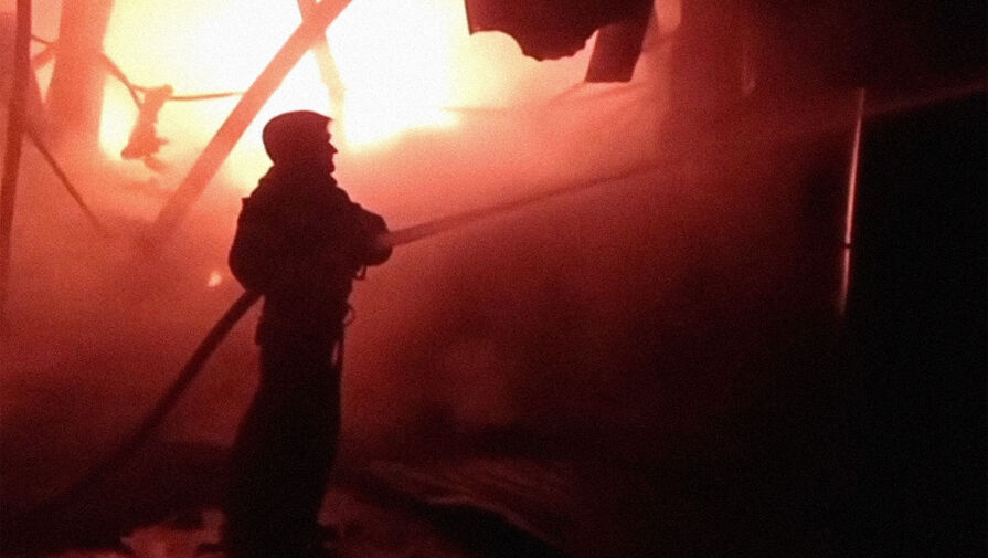 В МЧС заявили о локализации пожара на складе во Владимирской области