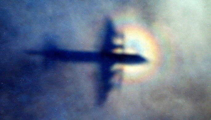 Борт ВВС Новой Зеландии во время поисковой операции пропавшего самолета MH370 авиакомпании Malaysia...