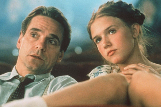 Кадр из фильма «Лолита» (1997)