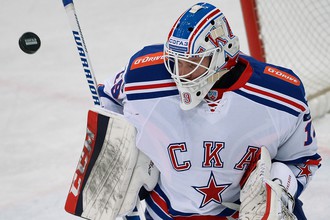 Московский «Спартак» встречается со питерским СКА в матче КХЛ