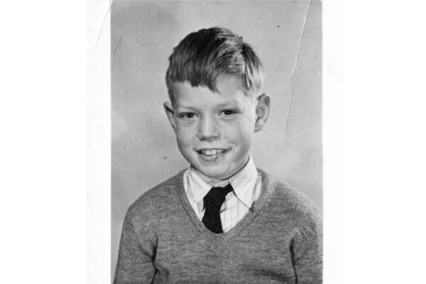 9-летний Мик Джаггер на&nbsp;школьном фото, 1951&nbsp;год