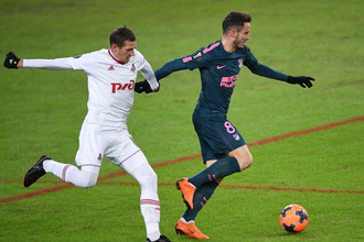Александр Коломейцев («Локомотив») и Сауль («Атлетико»)
