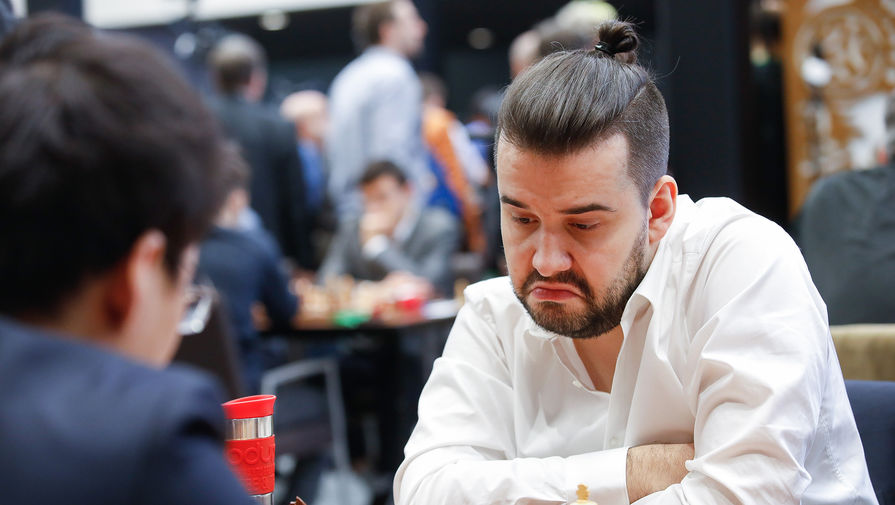 Гроссмейстер Смагин: пока не имеет смысла говорить о шансах Непомнящего на турнире претендентов