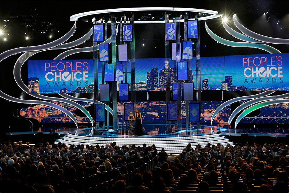 Во время церемонии вручения наград People’s Choice Awards в Лос-Анджелесе