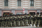 Грузинские военные во время марша в Тбилиси