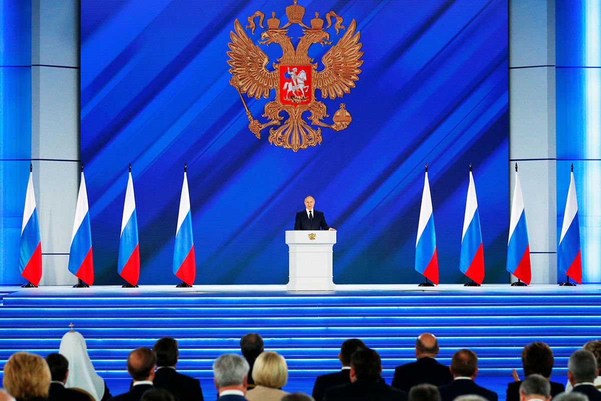 Президент России Владимир Путин выступает с ежегодным посланием Федеральному Собранию, 21 апреля 2021 года