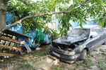 Автомобили, пострадавшие от наводнения в городе Крымске, июль 2012 года