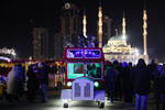 Россия. Во время празднования Нового года на площади у мечети «Сердце Чечни» в Грозном