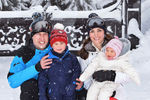 Принц Уильям и Кейт Миддлтон с детьми в Альпах