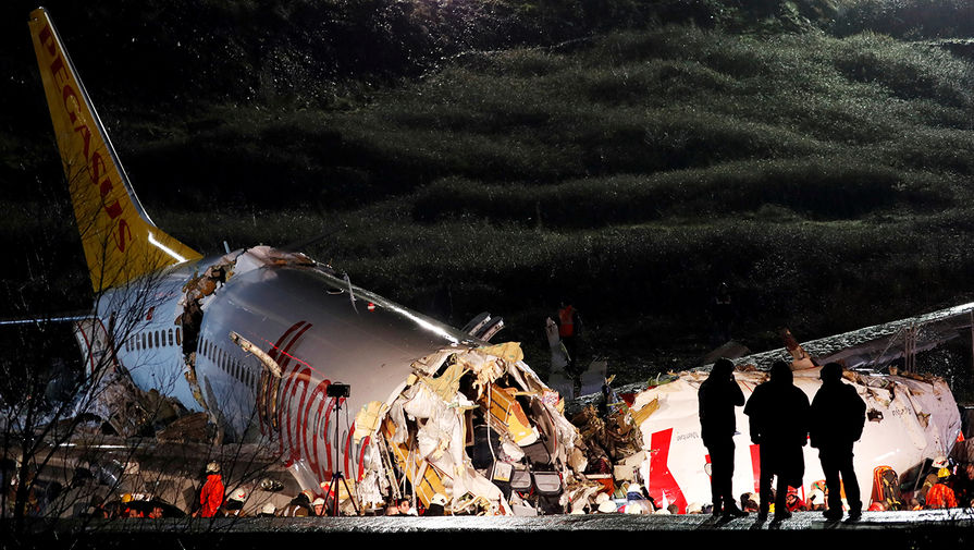 Последствия крушения самолета Boeing 737 в аэропорту Стамбула, 5 февраля 2020 года