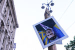 Портрет отстраненного от должности президента Украины Виктора Януковича на площади Независимости в Киеве, апрель 2014 года