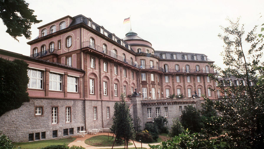 У родственников Назарбаева нашли дворцы в Германии