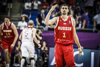 Сборная России по баскетболу одержала тяжелую победу над Турцией на старте Евробаскета-2017