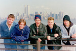 Марк Бен, Говард Дональд, Гэри Барлоу, Робби Уильямс и Джейсон Рейдж из Take That в Нью-Йорке, 1995 год