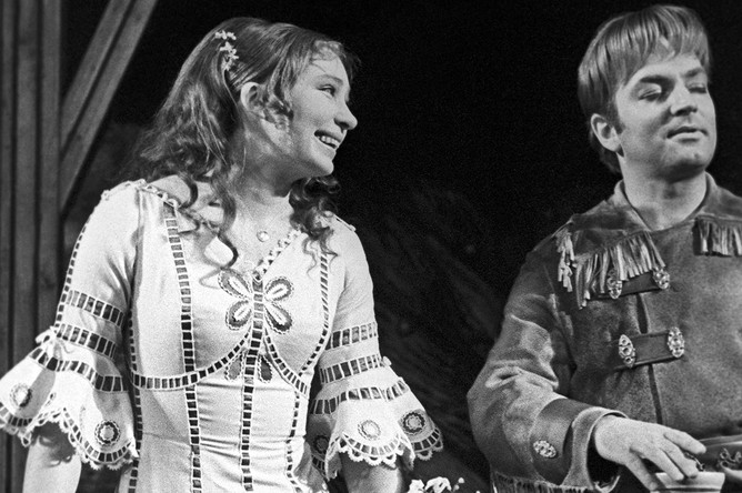 Татьяна Васильева и Михаил Державин в спектакле «Обыкновенное чудо», 1971 год