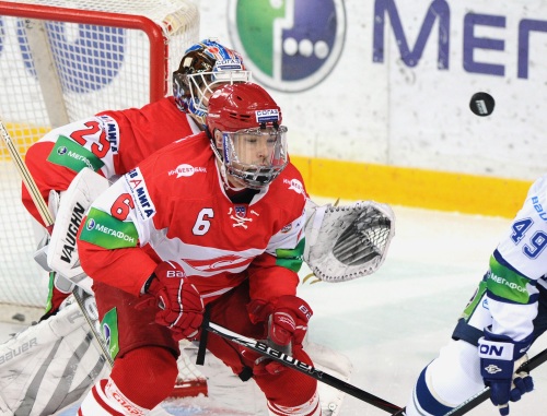 Валерий Васильев уже осваивается в КХЛ