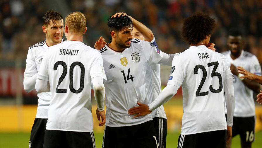Футболисты сборной Германии в матче с Азербайджаном