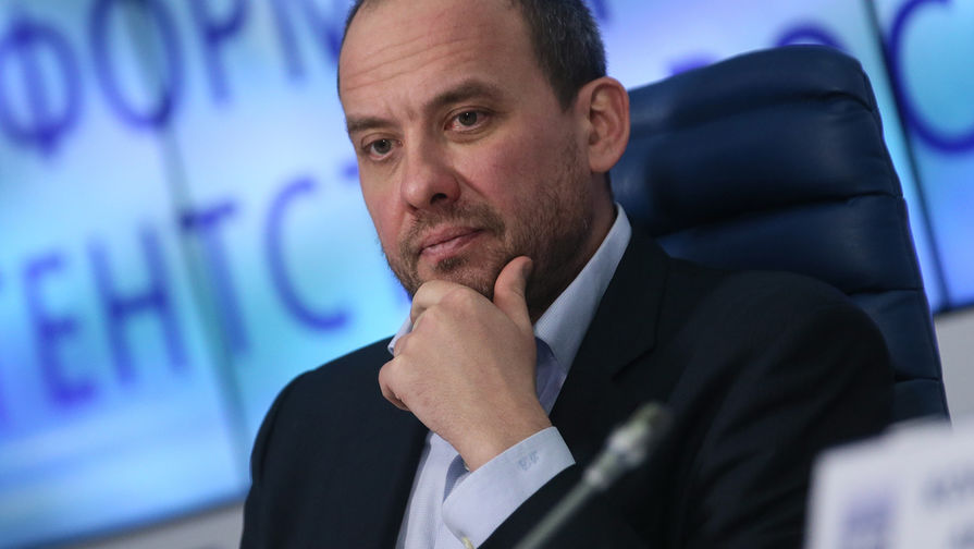 Председатель Совета директоров фонда «Институт социально-экономических и политических исследований» (ИСЭПИ) Дмитрий Бадовский