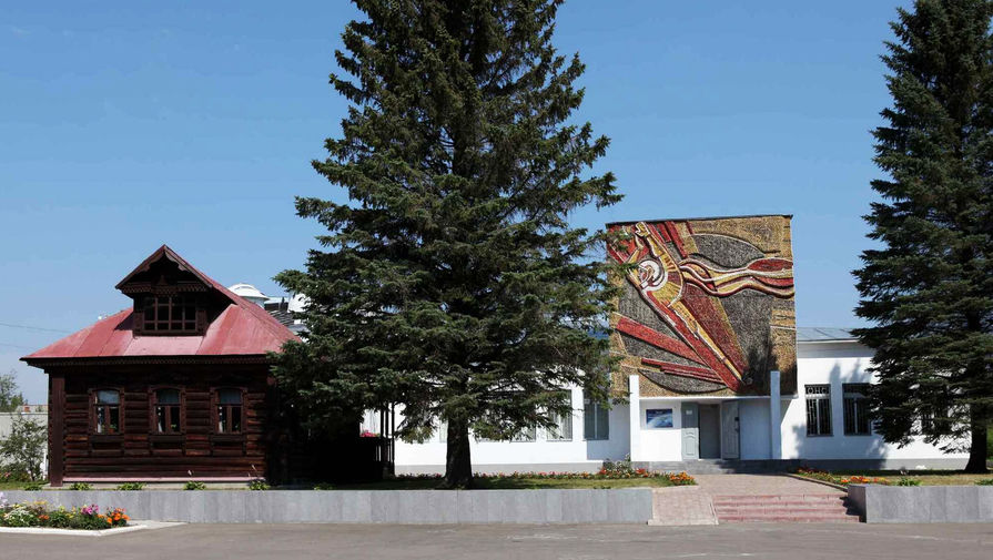 Ярославские власти пообещали восстановить музей-избу Терешковой