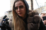 Актриса Мария Миронова на церемонии прощания с народной артисткой РСФСР Ларисой Голубкиной в Храме святителя Николая на Трех Горах в Москве, 25 марта 2025 года