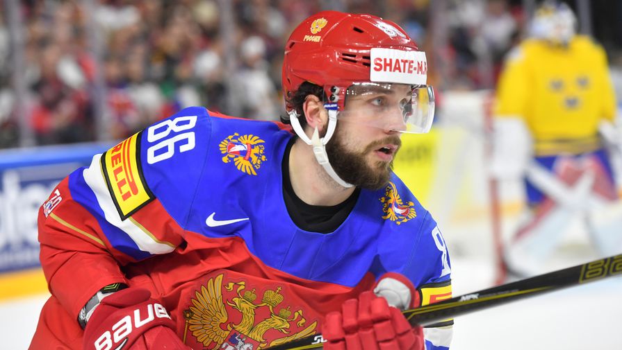 Нападающий сборной России Никита Кучеров на чемпионате мира по хоккею — 2017