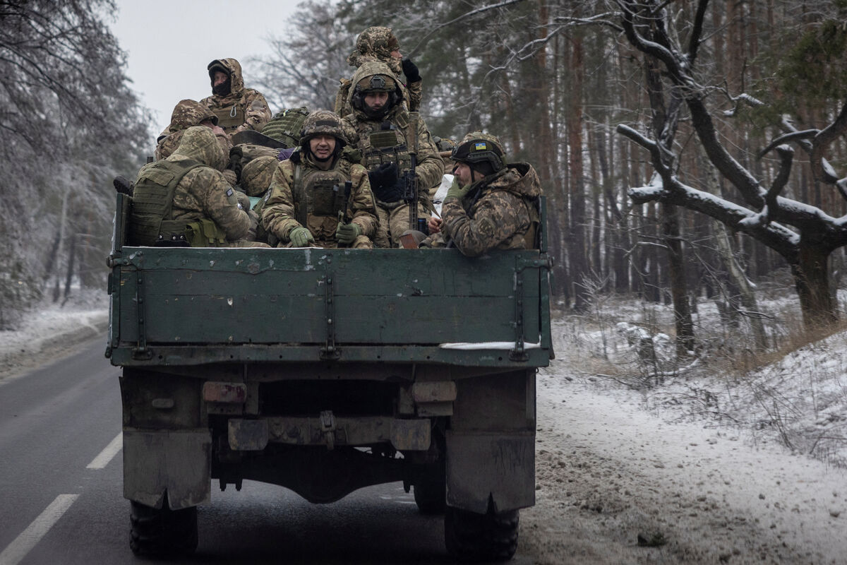 У украинцев смогут забирать второй автомобиль на нужды ВСУ - Газета.Ru |  Новости