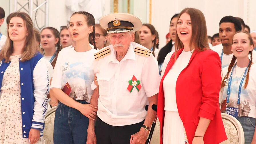 Российские и зарубежные волонтеры собрались в Петербурге на слете 
