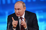 Владимир Путин отвечает на вопросы журналистов на пресс-конференции, 2013 год