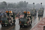 Во время военного парада в честь Дня республики в Нью-Дели