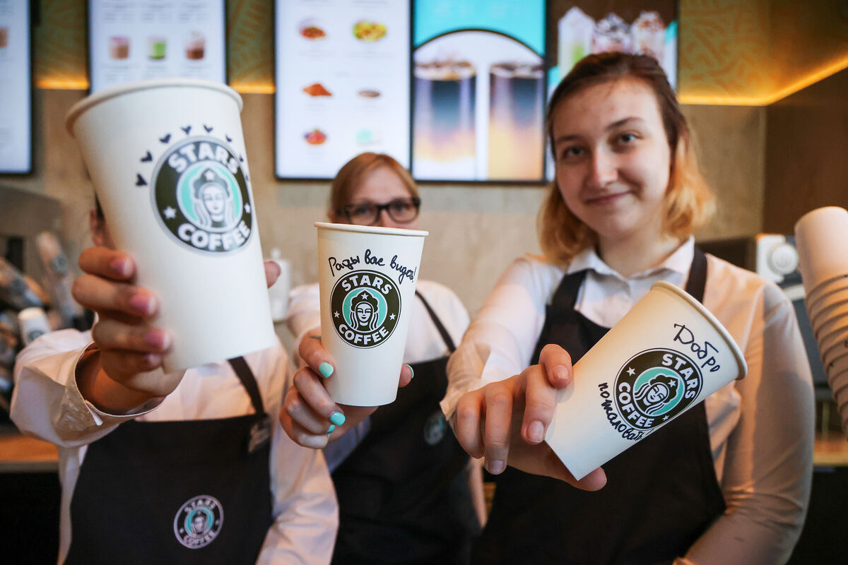 Алкоголь и «лучшее кофе». Каким будет обновленный Starbucks в России -  Газета.Ru