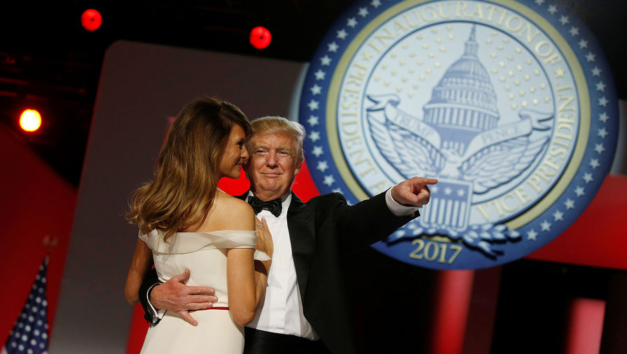 Президент США Дональд Трамп с&nbsp;супругой Меланьей на&nbsp;балу, посвященному его инаугурации