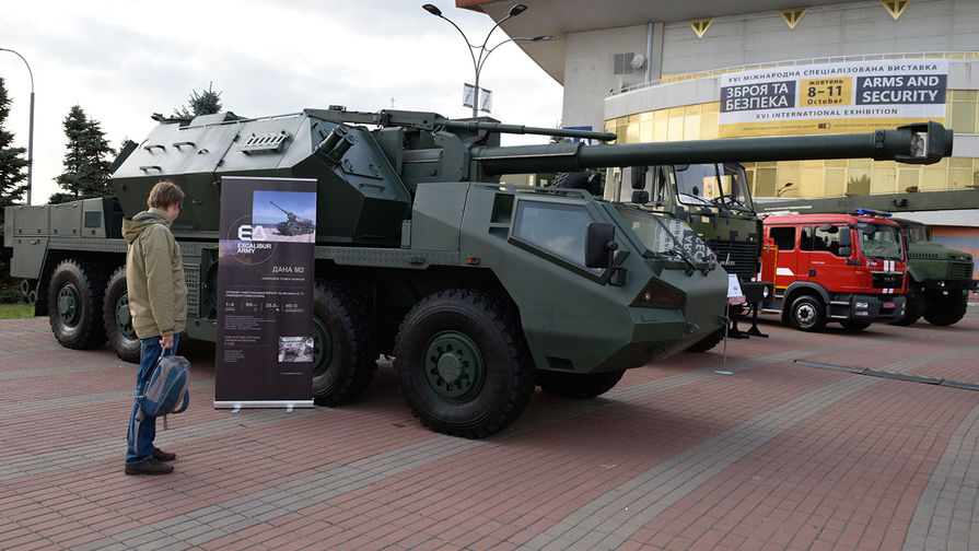 Чешский кабмин одобрил очередной пакет военной помощи Украине