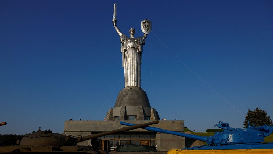 В нескольких районах Киева прозвучали взрывы